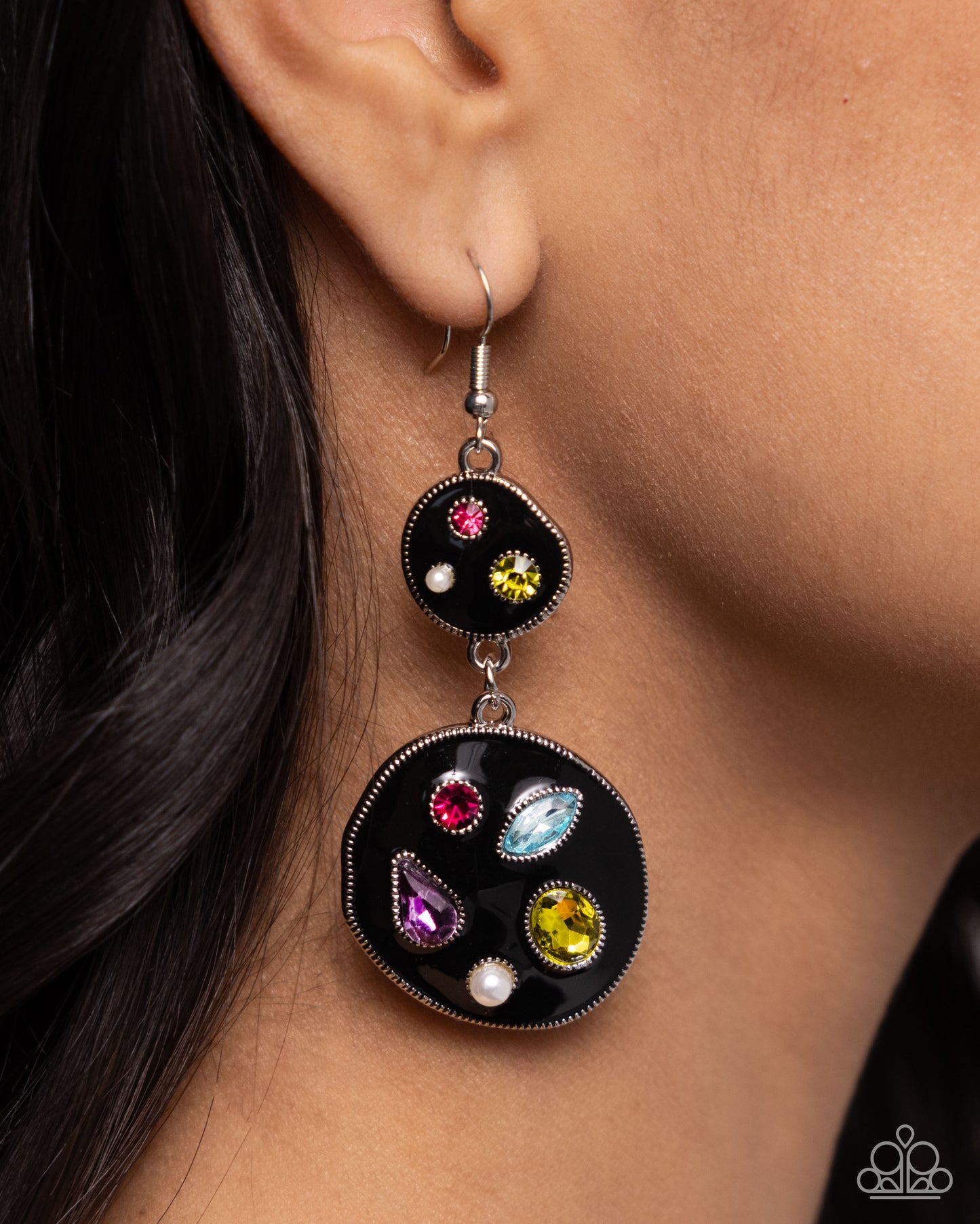 Gallery Genius - Black Earrings