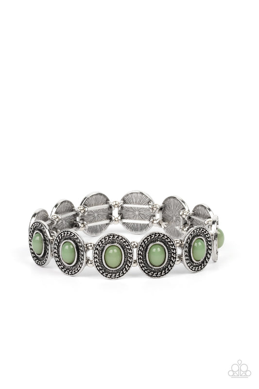 Dainty Delight - Green Bracelet